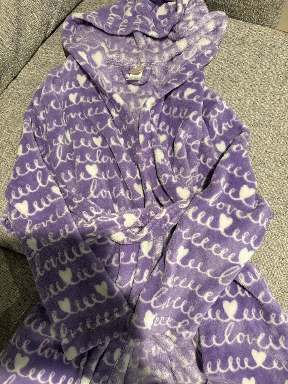 Pottery Barn Teen Plush Hooded Bathrobe - Purple Love Print